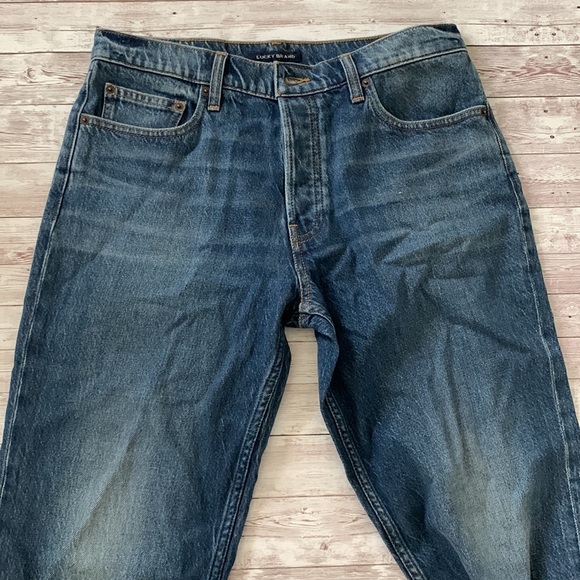 Lucky Brand Medium Wash High Rise Button Fly Relaxed Taper Leg Crop Mom Jeans - Picture 4 of 10